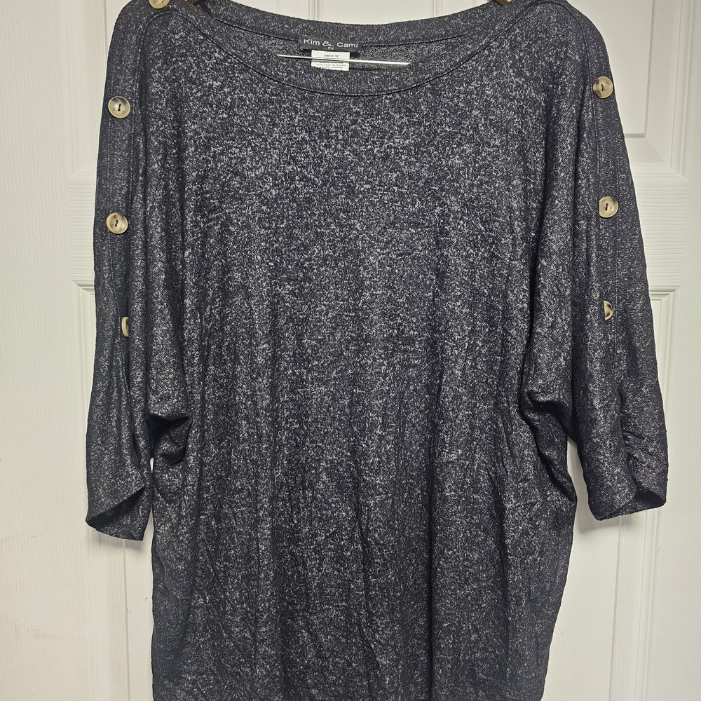 Kim & Cami Charcoal Buttoned Blouse